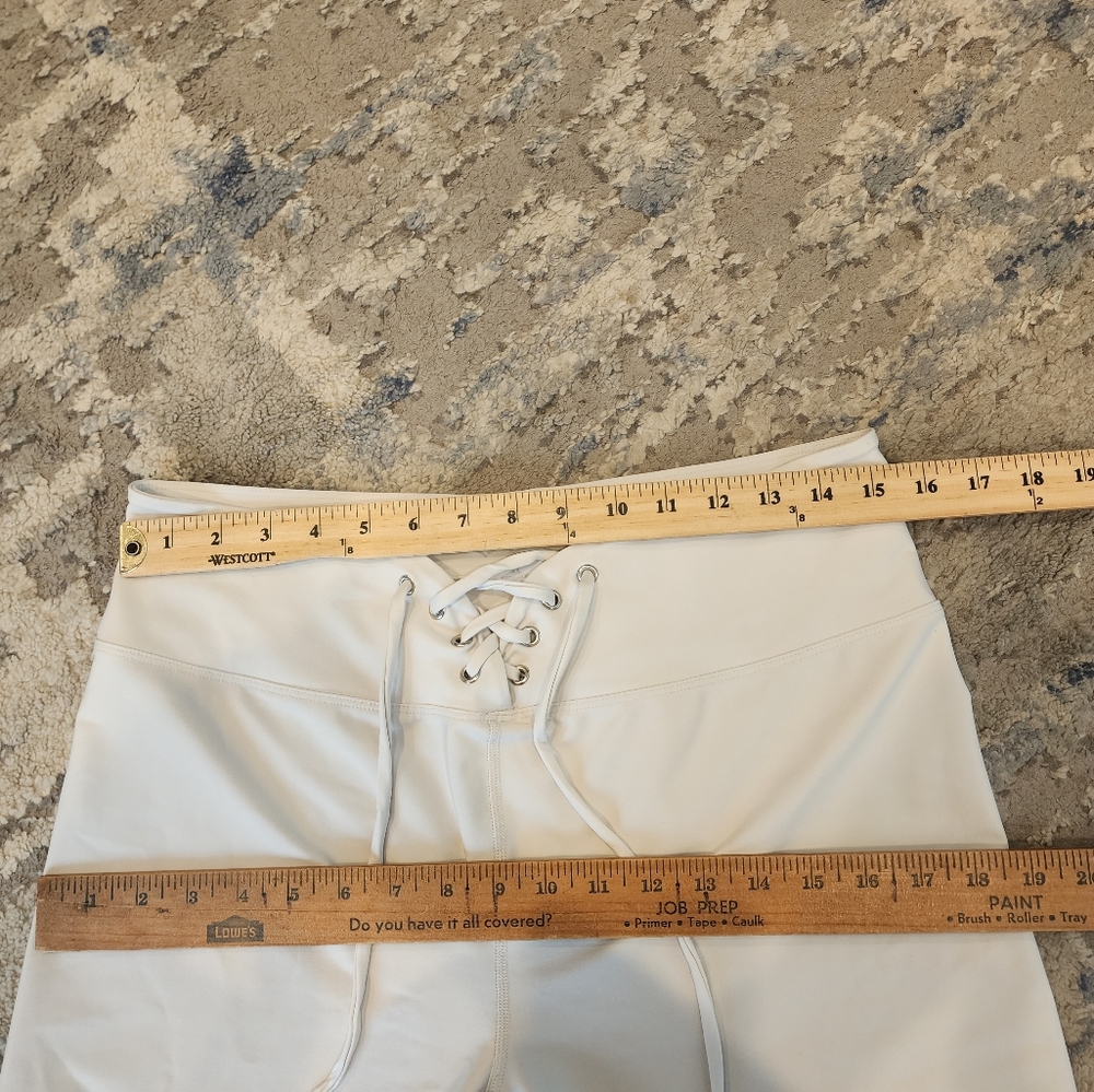 Year Of Ours Bone White Leggings Lace Up Front Ties Size XL Off White Revolve - Picture 10 of 15
